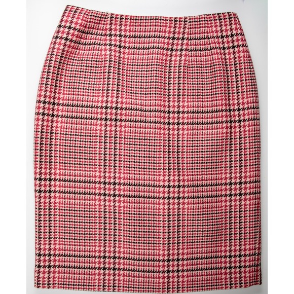 Talbots Dresses & Skirts - Talbots Wool Plaid Pencil Skirt Knee Length Business Casual Size 6